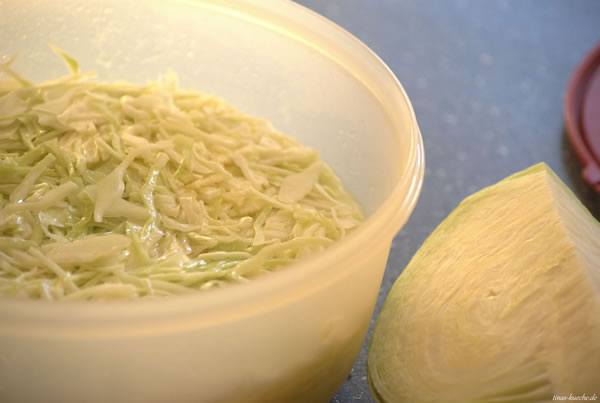 Krautsalat - schnell und einfach – Bilder und Rezept auf Tinas Küche
